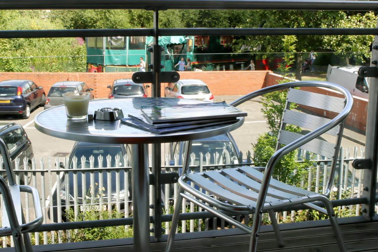 Chelmsford Serviced Apartments Bagian luar foto