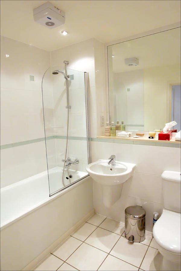 Chelmsford Serviced Apartments Bagian luar foto