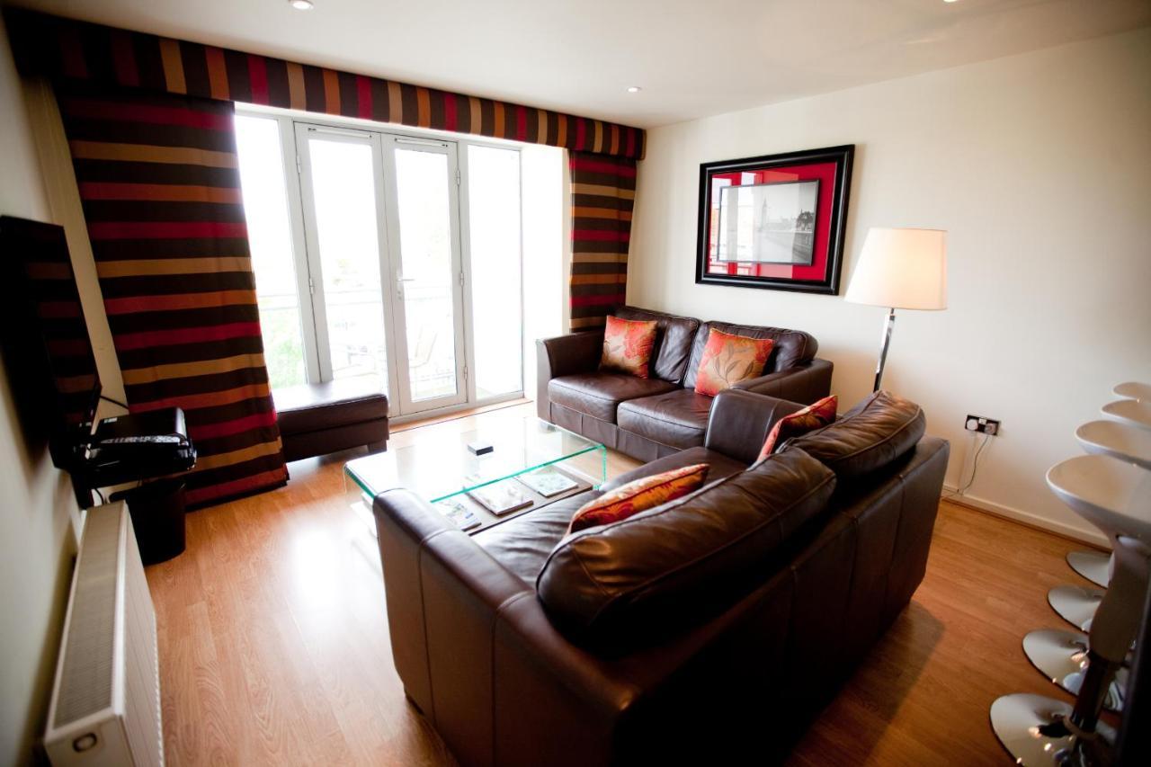 Chelmsford Serviced Apartments Bagian luar foto