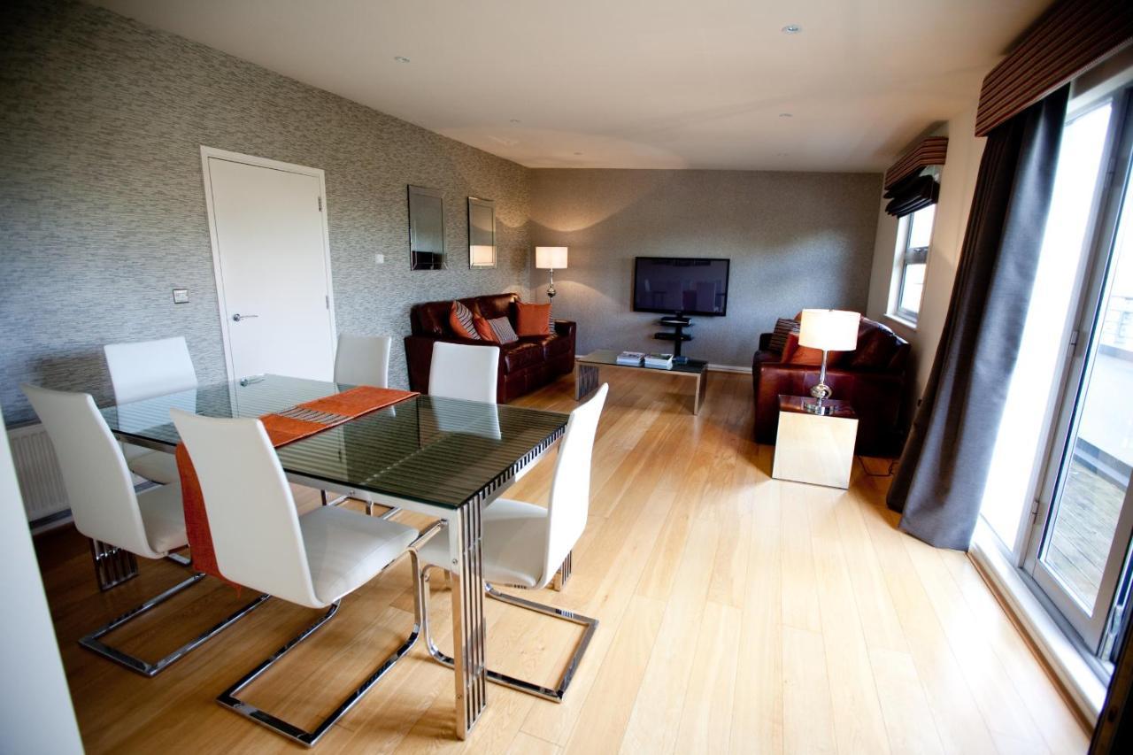 Chelmsford Serviced Apartments Bagian luar foto